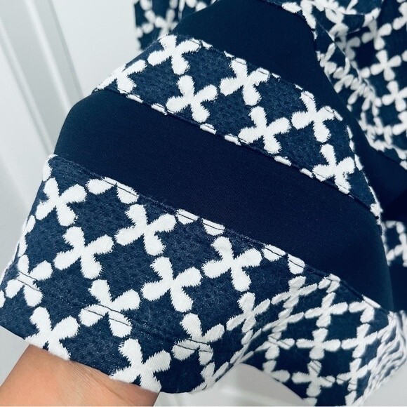 NWT Mauvette Maire Knit Dress for Stitch Fix Women's Size Medium Navy & White - Picture 11 of 14
